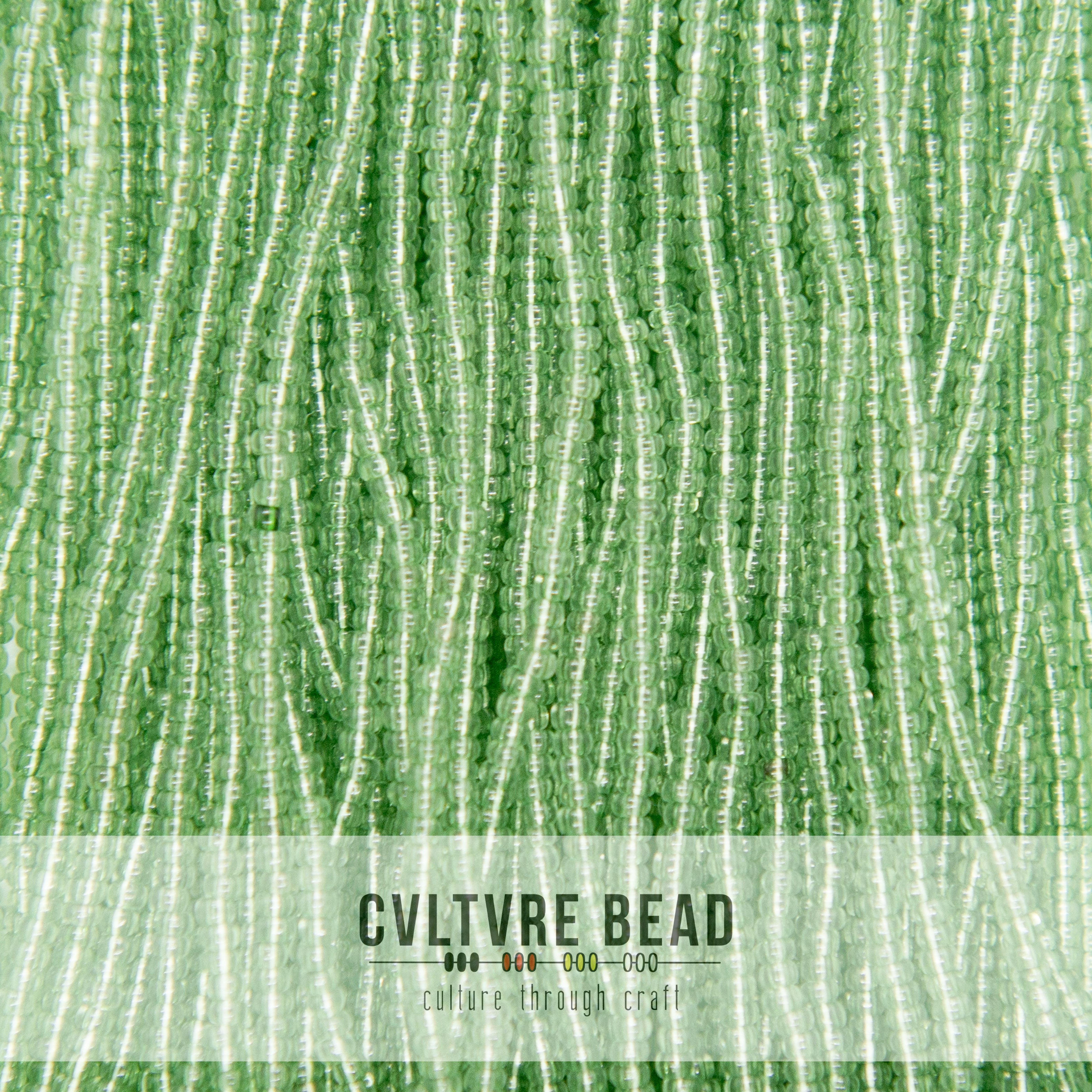 Czech Seed Bead 11/0 Transparent Lt. Green Solgel - Hank